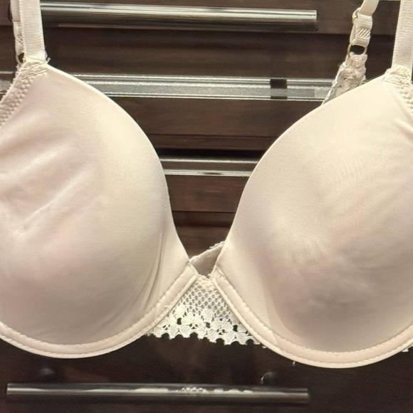 Jessica Simpson Elegant Cream Lace Bra 34C - Picture 4 of 5